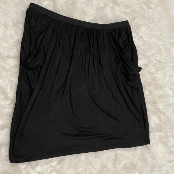 Victoria's Secret Drapey Pocket Lined Black Miniskirt Large - Picture 2 of 13